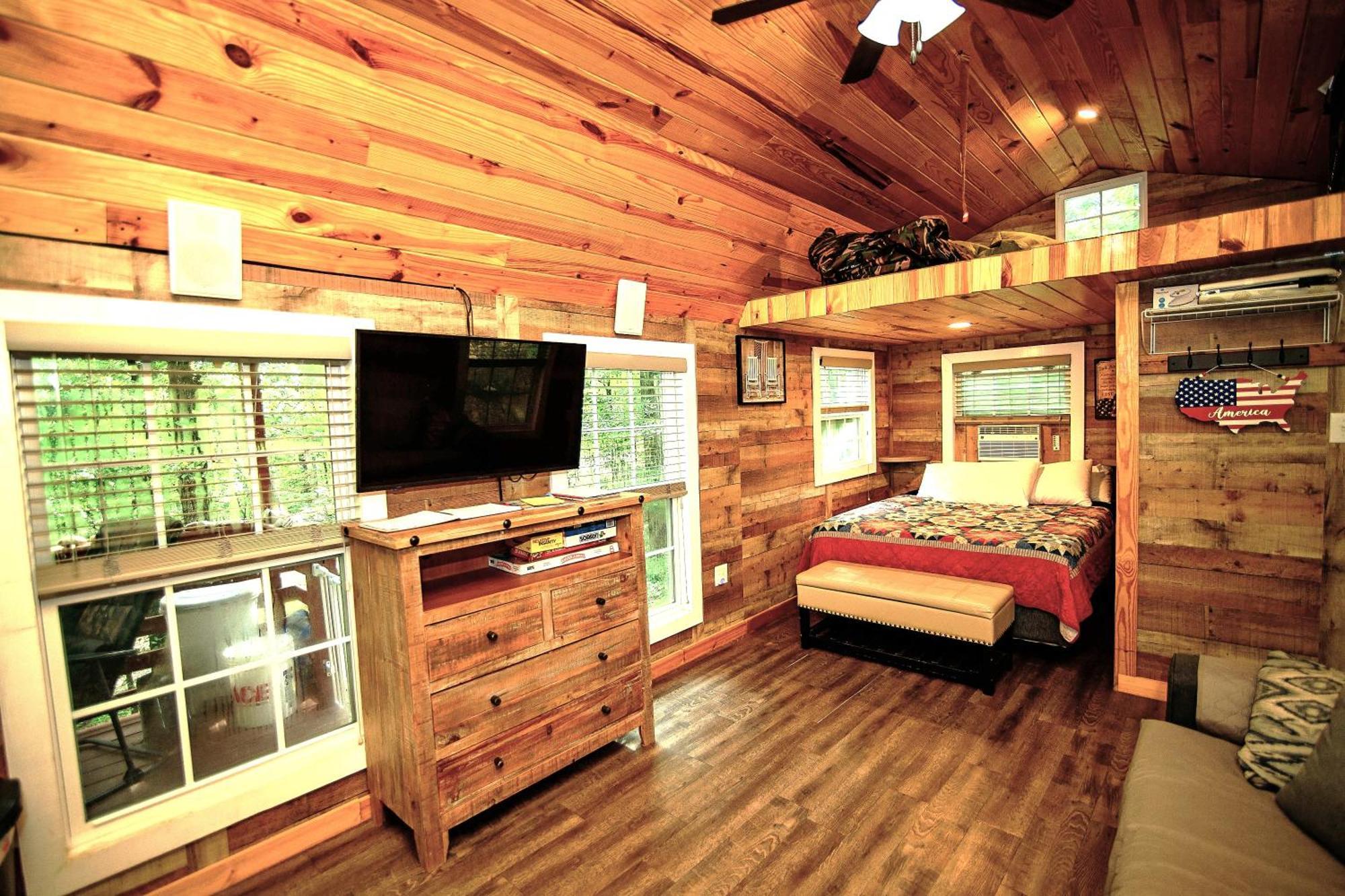 The Americana - Parker Creek Bend Cabins Murfreesboro Eksteriør billede