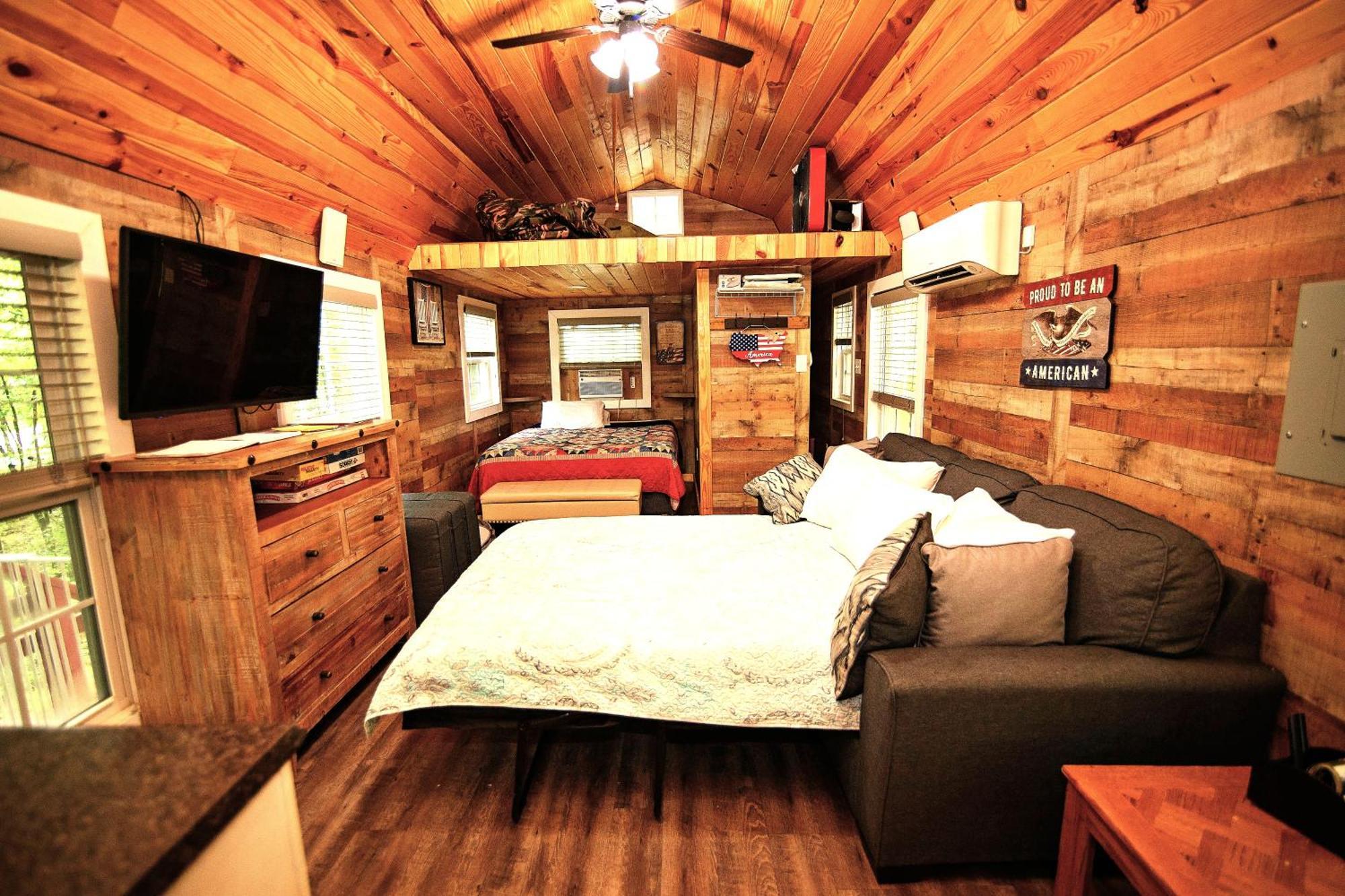 The Americana - Parker Creek Bend Cabins Murfreesboro Eksteriør billede